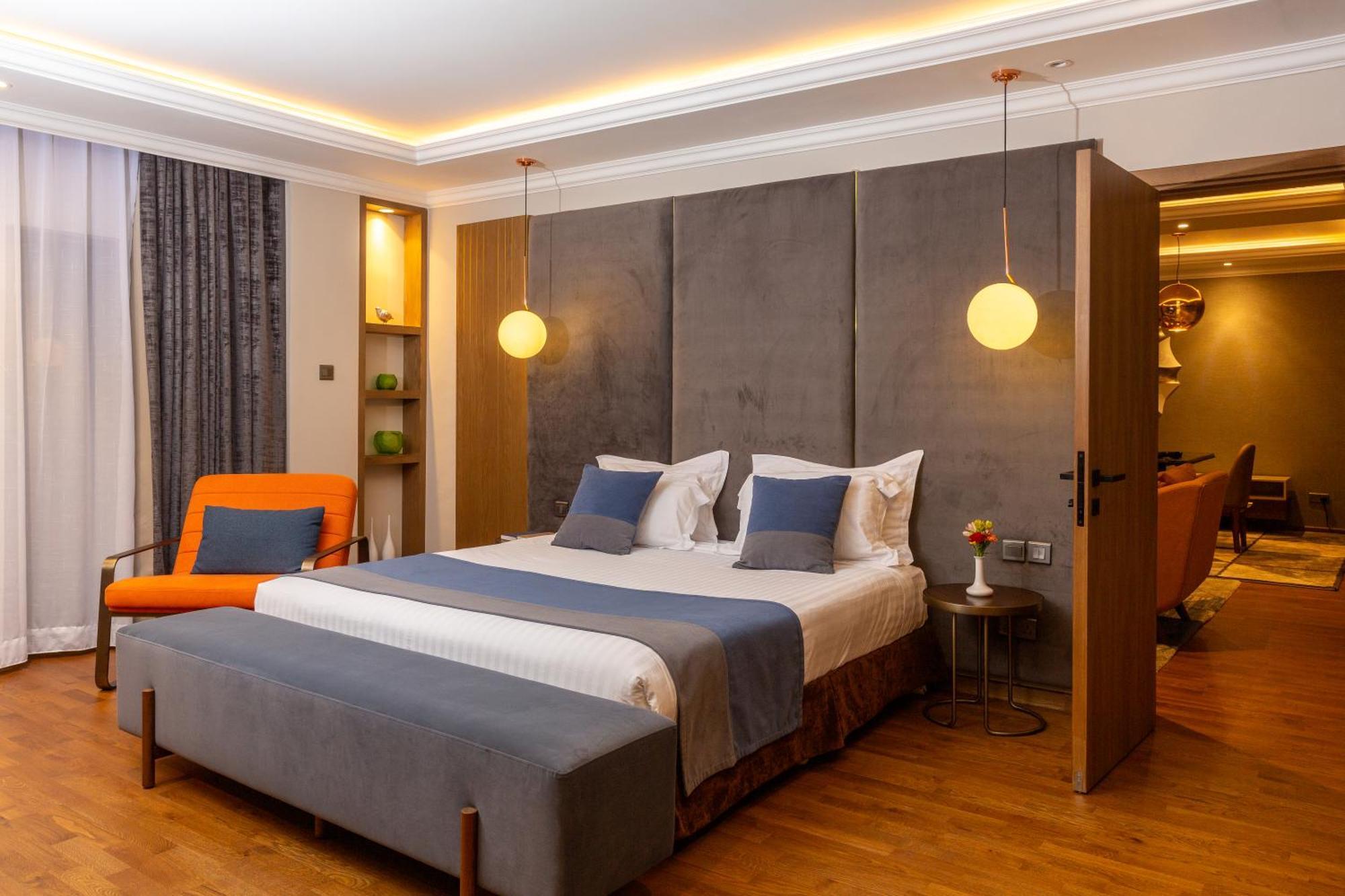 Alba Hotel Meru Екстер'єр фото