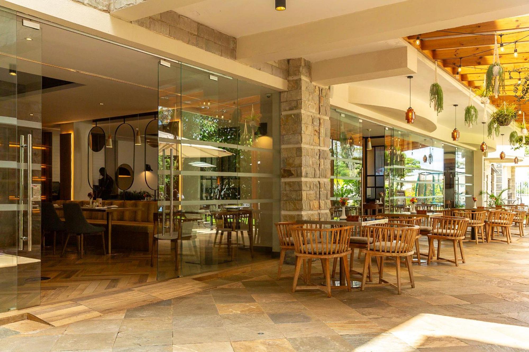 Alba Hotel Meru Екстер'єр фото