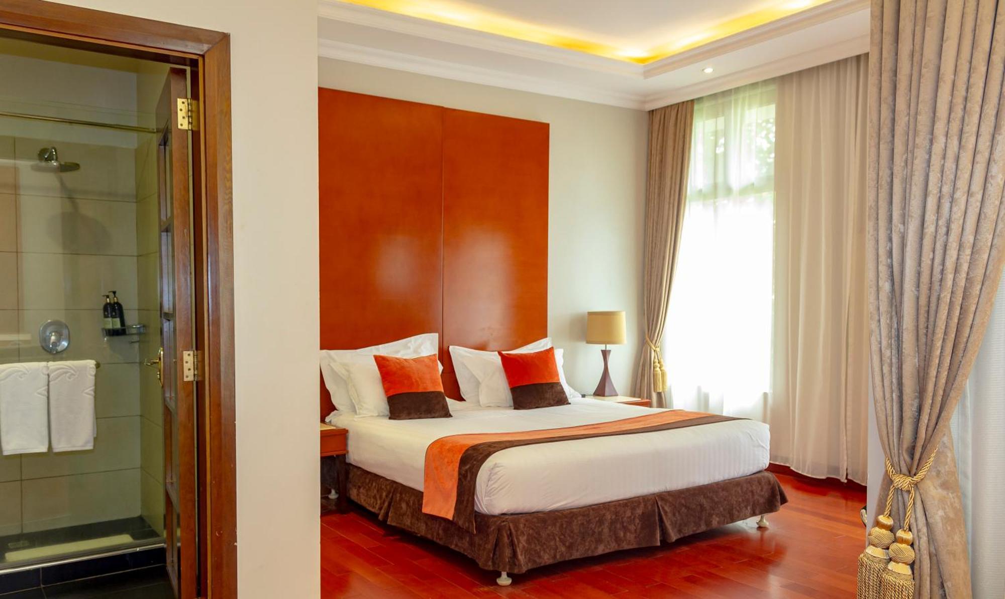 Alba Hotel Meru Екстер'єр фото