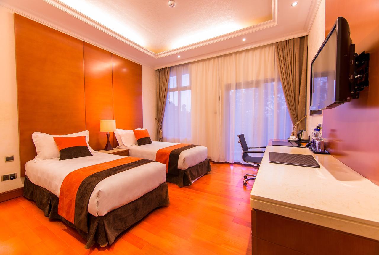 Alba Hotel Meru Екстер'єр фото