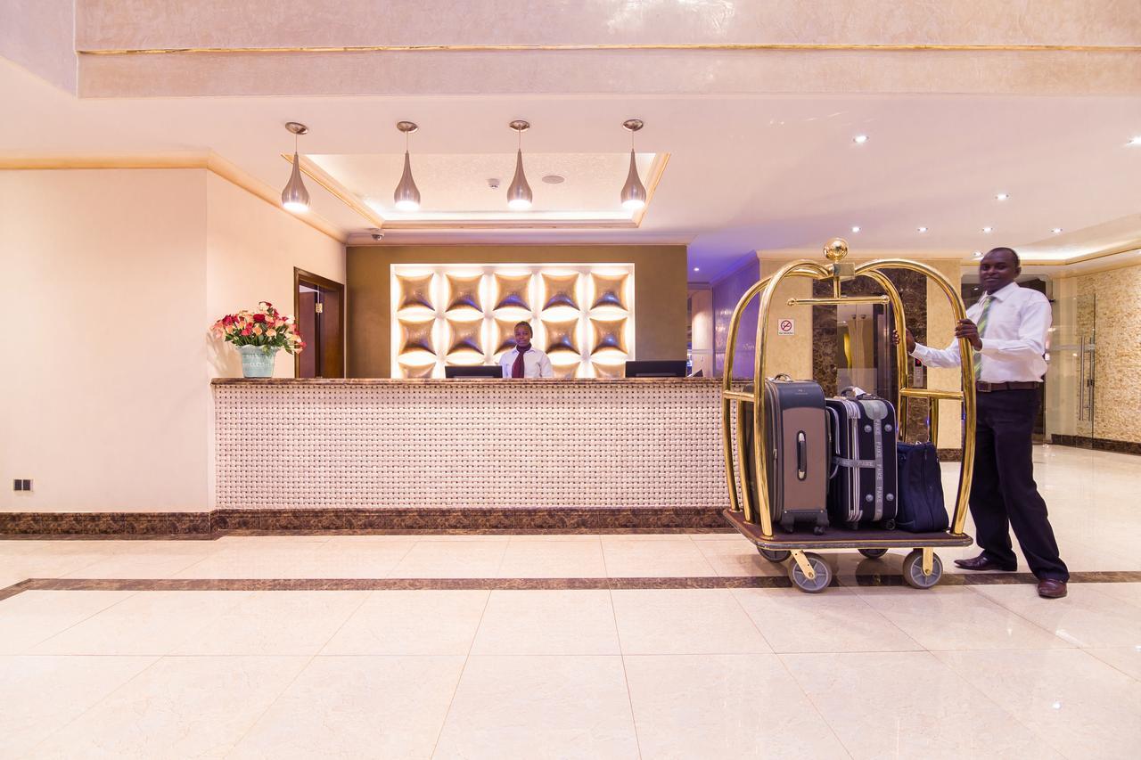 Alba Hotel Meru Екстер'єр фото